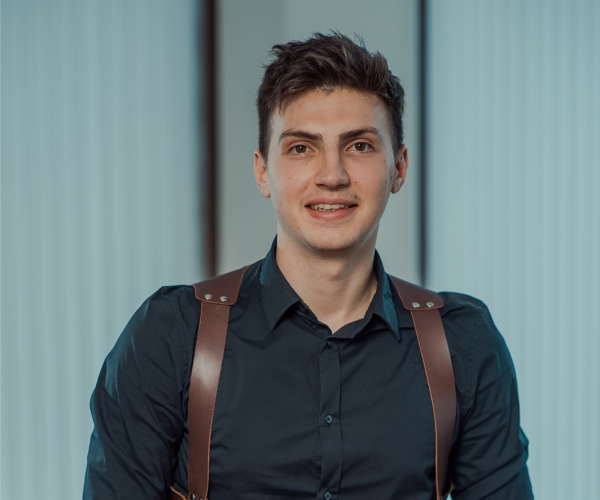 About Author 02